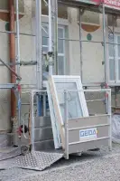 Dvigala na zobato lestev