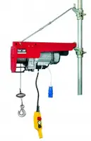 Gradbena dvigala s konzolnim nosilcem - dvigala za oder