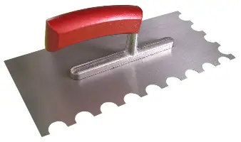 Glättkelle 280x130x0,7mm R20 RF gezahnt - gebogener Griff, Alu-Steg VPE4, Z1701753