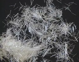 E Steklena vlakna dolžina 12mm, 20kg/vrečo, 45vreč/pal, Z35001020