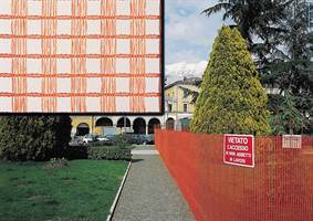 Gradbiščna zaščitna mreža Austronet 350 oranžna širina 120cm, 50m/rola 35rol/paleta, ZA350120