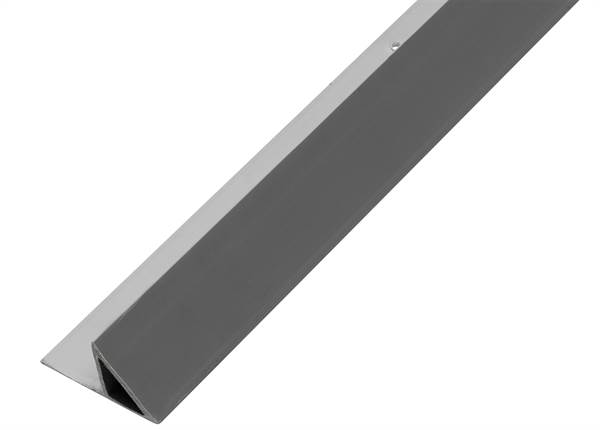 Trikotna letvica z robom 20mm/28/36mm, votla 2,5m/palica, 40palic/vez, 49vez/paleta, ZDFH20