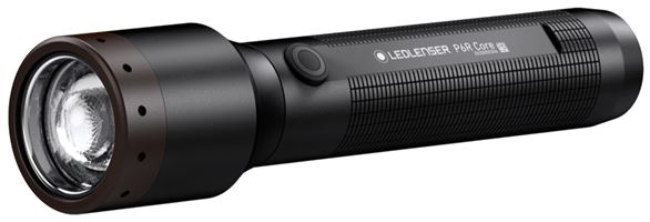 =81= LED-Akku-Taschenlampe P6R CORE 900 Lumen inkl. Akku, Handschlaufe, Ladekabel, Z502179